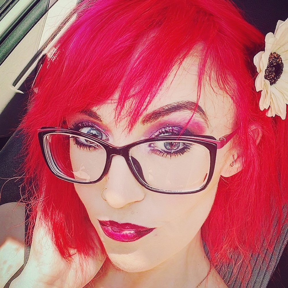 Meet your Posher, Christina